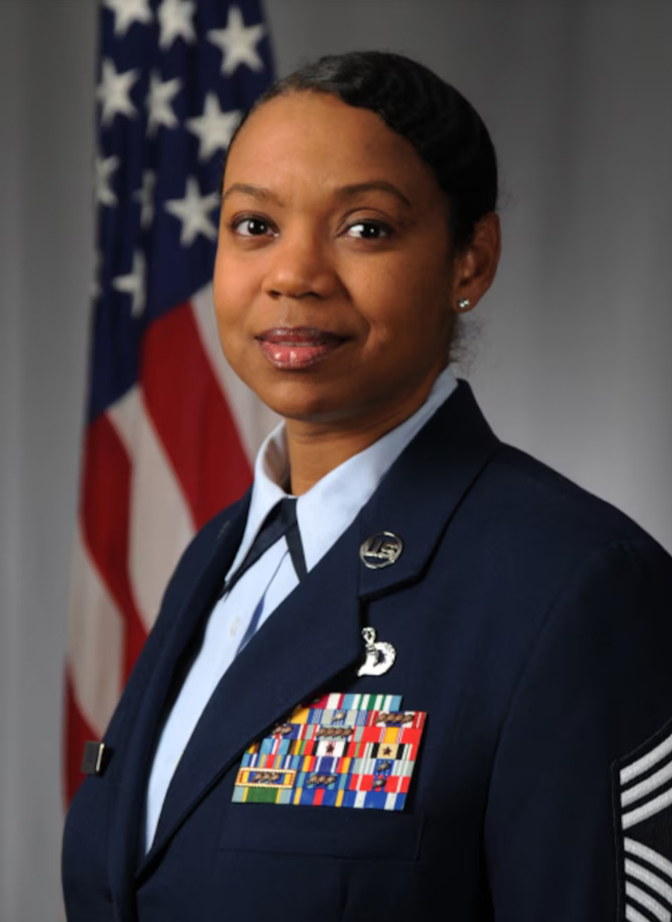 CMSgt Jennifer L Nalls